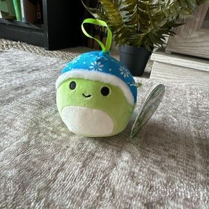 Squishmallows  Danny the dinosaur 4” green Christmas edition